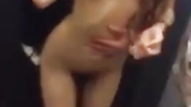 Gina seksi menikmati beberapa penetrasi setelah dia download video bokep nyepong menghisap saudara tirinya kering
