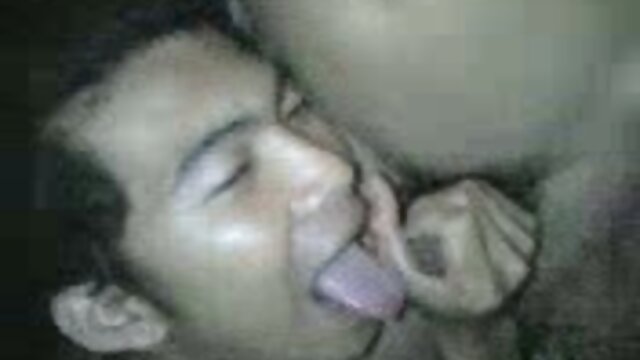 mandi lumpur yang bokep sepong jilbab hangat