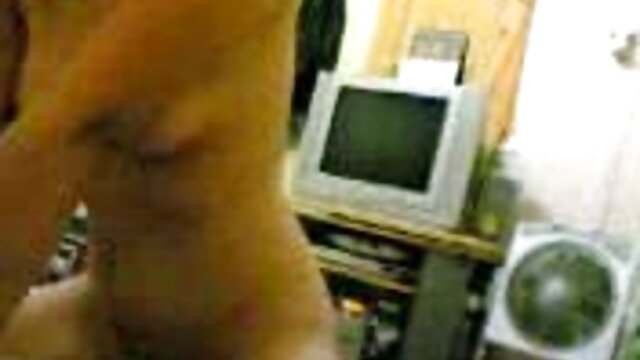 lesbian strapon 2 dengan payudara alami saturasi satu sama bokep jago nyepong lain