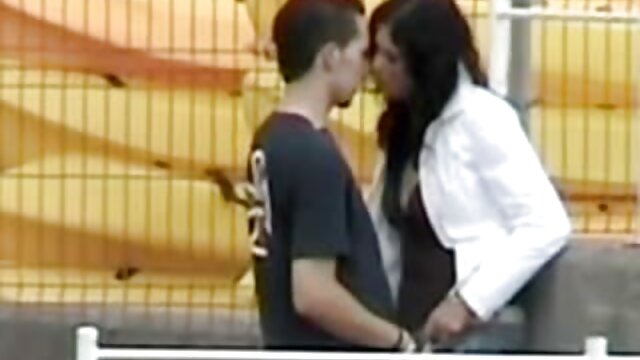 Shales masturbasi pada saat yang sama berdiri dengan gaya anjing dan video bokep hijab nyepong berakhir dengan penuh kekuatan dengan cum (video)))