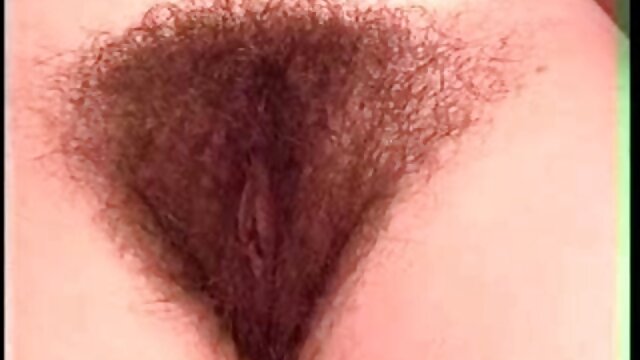 gadis seksi tidak buang sepong sampai crot air kecil