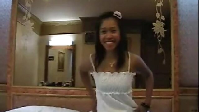 Sophia video nyepong kontol gede Locke menangani Chris stroke ' rakasa rod doggy